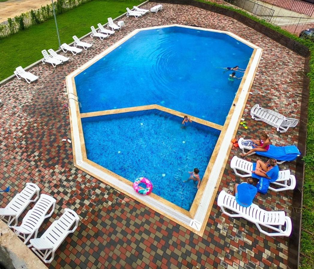 Pano Hotel 고니오 외부 사진